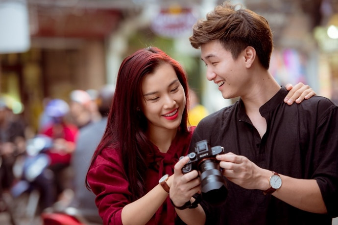 Bạn gái tin đồn xinh đẹp của diễn viên Huỳnh Anh là ai?